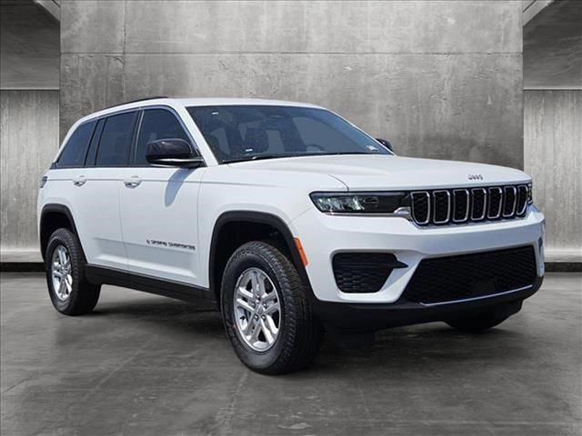 new 2024 Jeep Grand Cherokee car, priced at $39,625