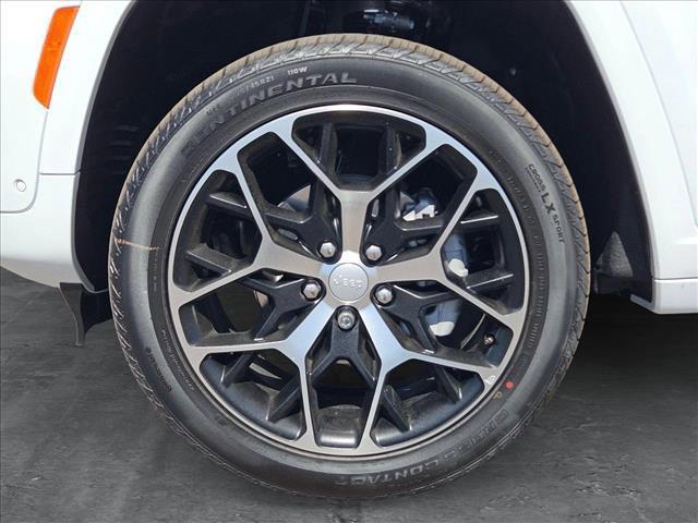 new 2025 Jeep Grand Cherokee car, priced at $65,035