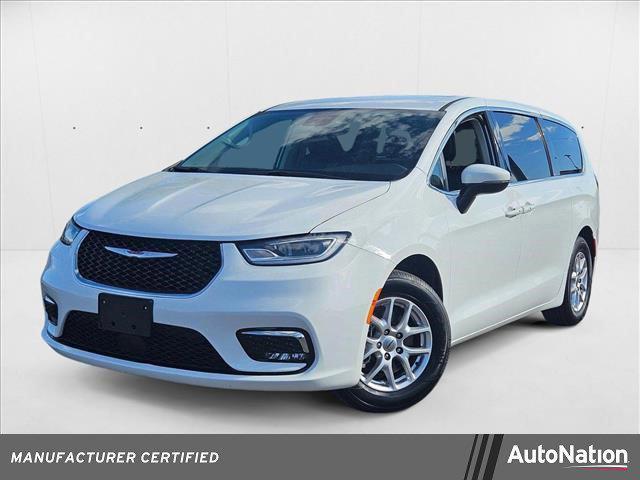 used 2023 Chrysler Pacifica car, priced at $26,781