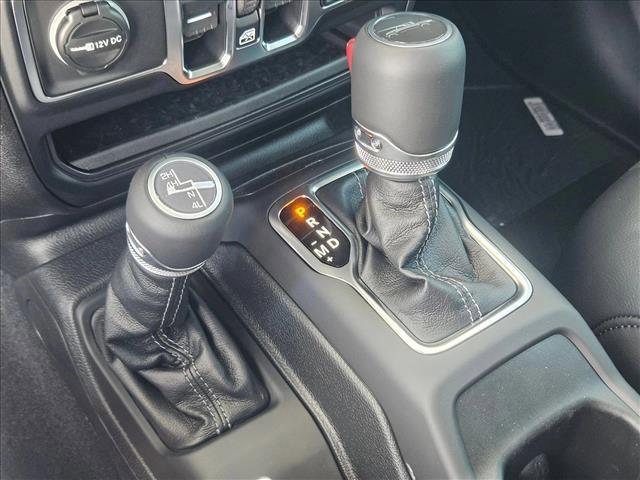 new 2025 Jeep Gladiator car, priced at $41,236