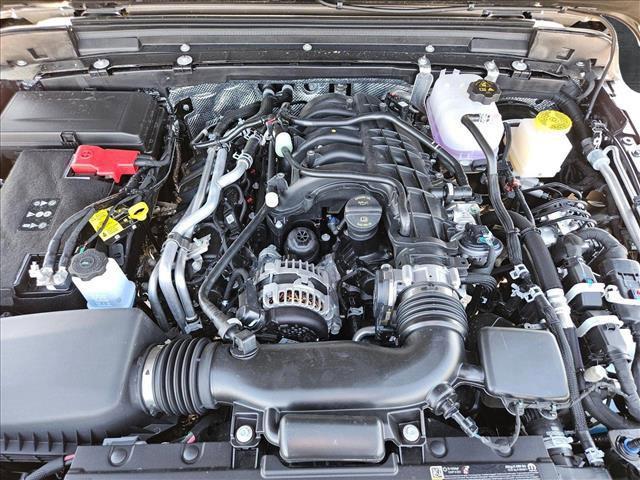 new 2025 Jeep Gladiator car, priced at $61,165