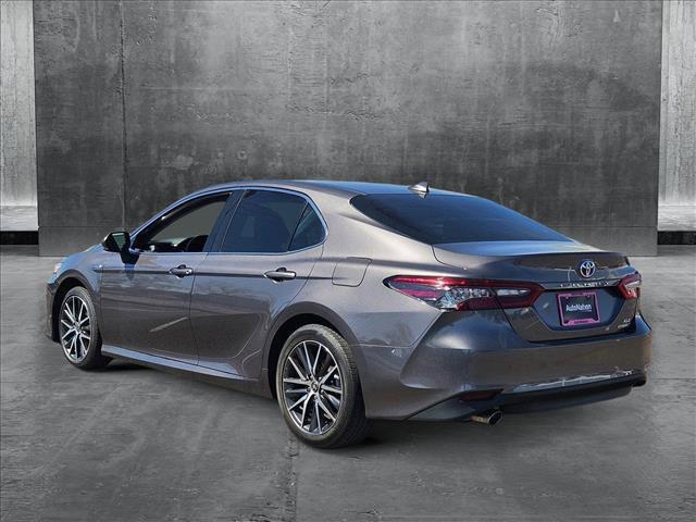 used 2021 Toyota Camry Hybrid car, priced at $25,647