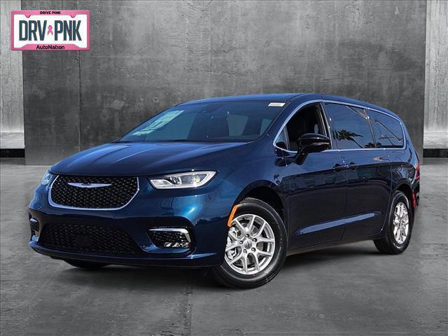 new 2025 Chrysler Pacifica car, priced at $41,640