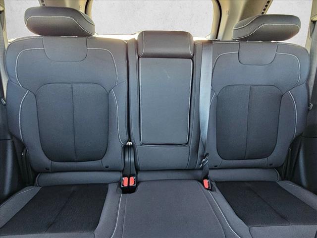 new 2025 Jeep Grand Cherokee car, priced at $34,156