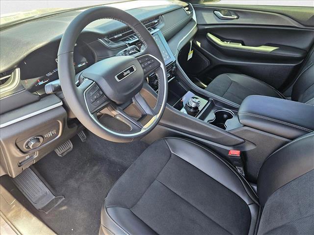new 2024 Jeep Grand Cherokee L car, priced at $40,538