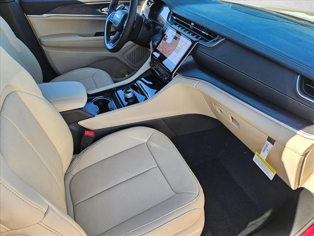 new 2025 Jeep Grand Cherokee L car, priced at $44,273