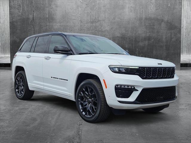 new 2025 Jeep Grand Cherokee car, priced at $57,837