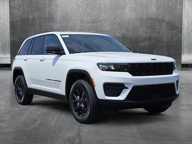 new 2024 Jeep Grand Cherokee car, priced at $38,001