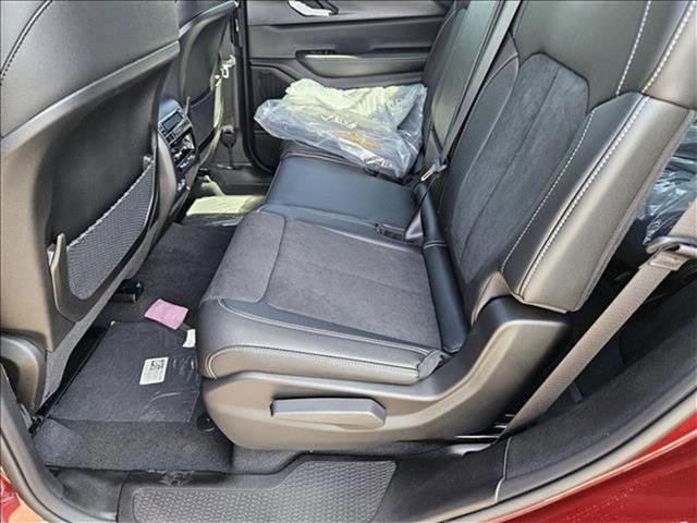 new 2024 Jeep Grand Cherokee L car, priced at $43,159