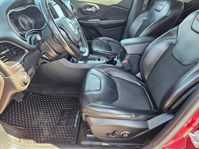 used 2020 Jeep Cherokee car, priced at $19,183