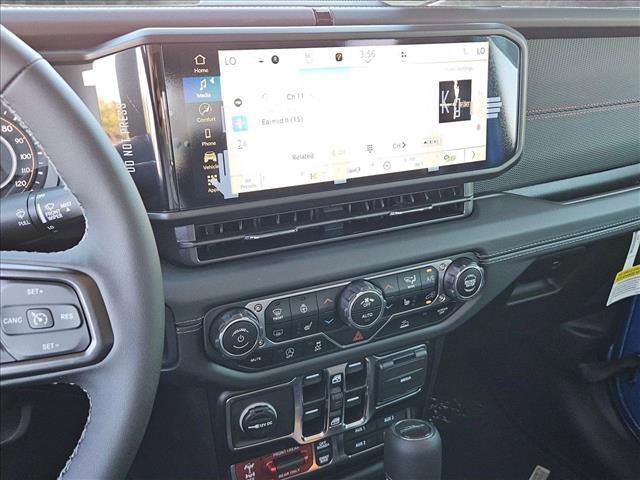 new 2025 Jeep Gladiator car, priced at $56,290