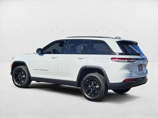 new 2025 Jeep Grand Cherokee car, priced at $37,517