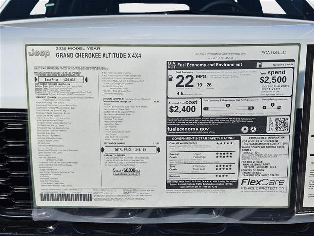 new 2025 Jeep Grand Cherokee car, priced at $37,517