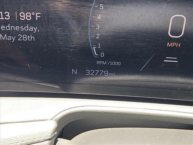 used 2024 Cadillac XT4 car, priced at $30,566
