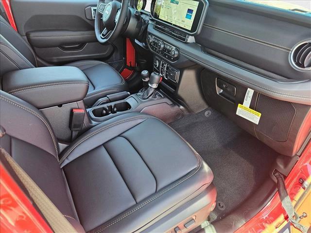new 2025 Jeep Gladiator car, priced at $40,236