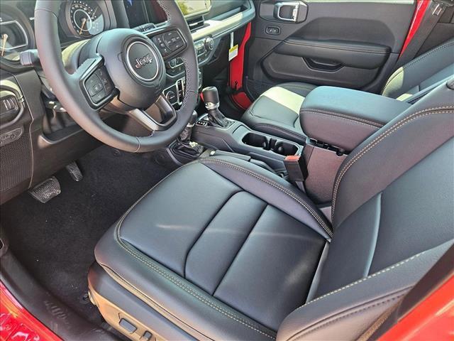new 2025 Jeep Gladiator car, priced at $40,236