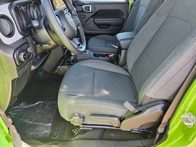new 2025 Jeep Wrangler car, priced at $36,455