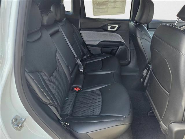 new 2025 Jeep Compass car, priced at $25,160