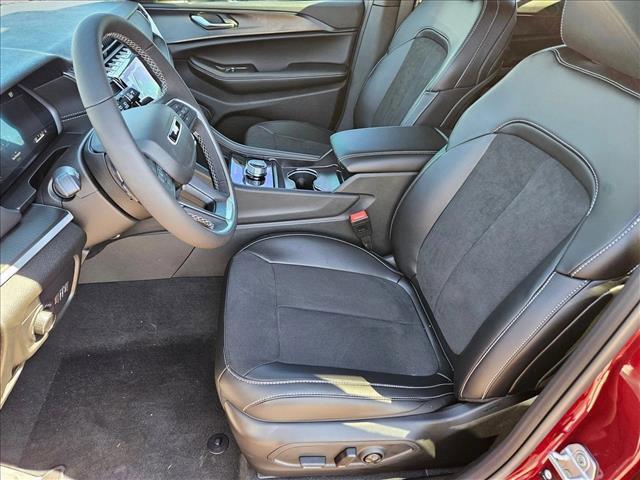 new 2025 Jeep Grand Cherokee L car, priced at $40,088