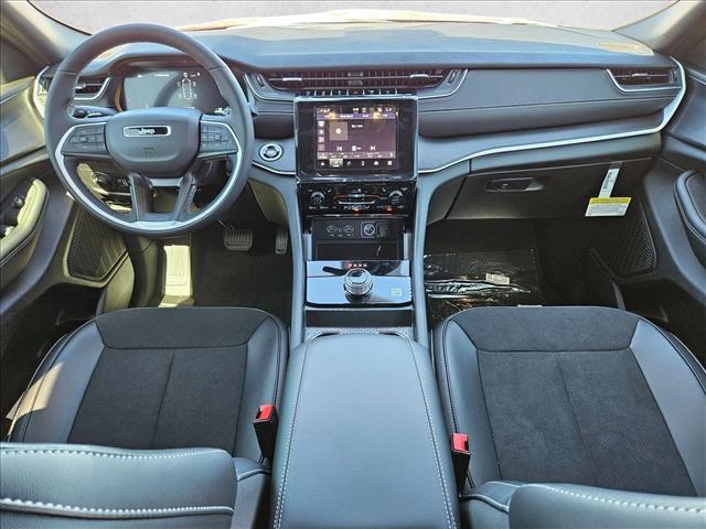 new 2025 Jeep Grand Cherokee L car, priced at $40,088