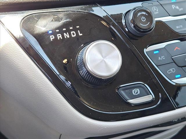 used 2024 Chrysler Pacifica car, priced at $36,007