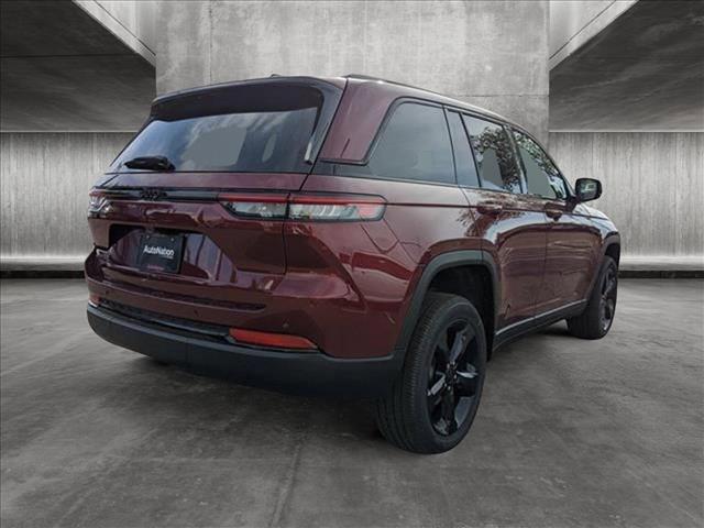 new 2024 Jeep Grand Cherokee car, priced at $39,801