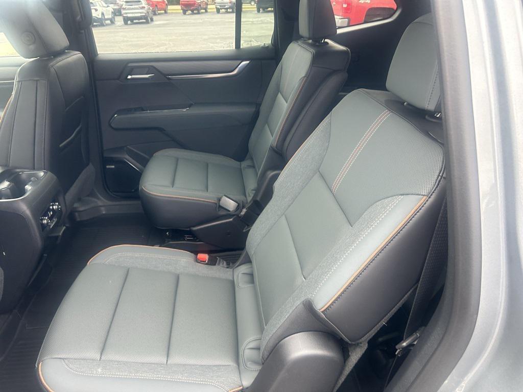 new 2025 GMC Acadia car, priced at $53,815