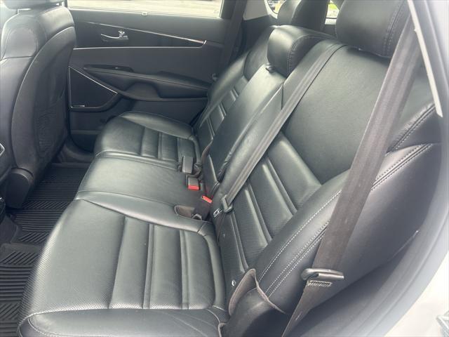 used 2019 Kia Sorento car, priced at $13,891