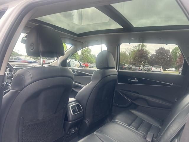 used 2019 Kia Sorento car, priced at $13,891