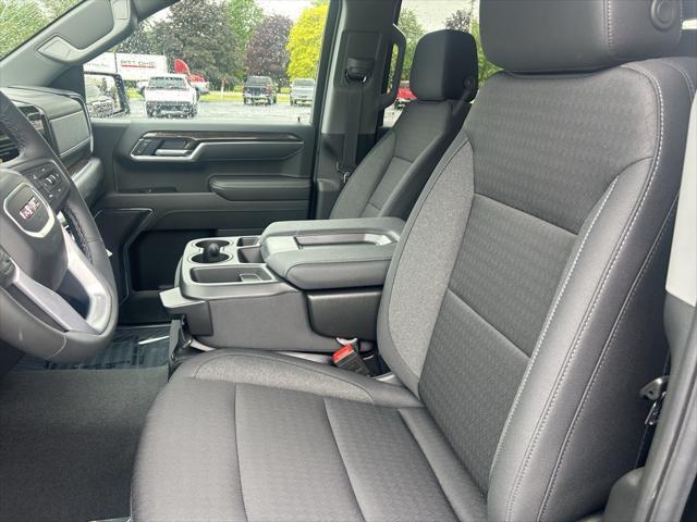 new 2025 GMC Sierra 1500 car, priced at $58,235
