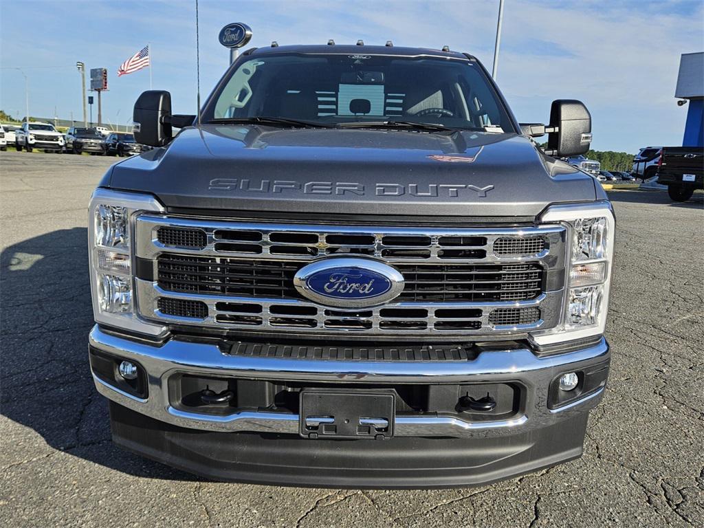 new 2024 Ford F-350 car, priced at $67,569