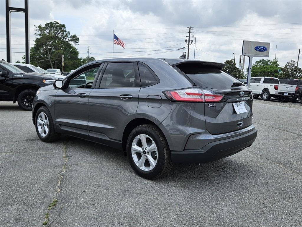 new 2024 Ford Edge car, priced at $32,000