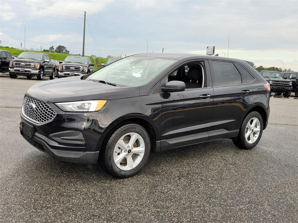 new 2024 Ford Edge car, priced at $32,000