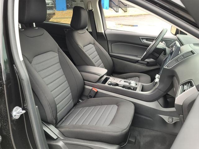 new 2024 Ford Edge car, priced at $32,000