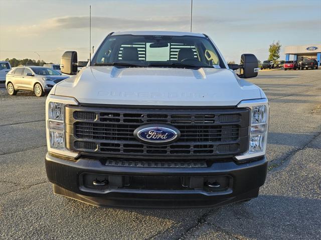 new 2024 Ford F-350 car, priced at $59,207