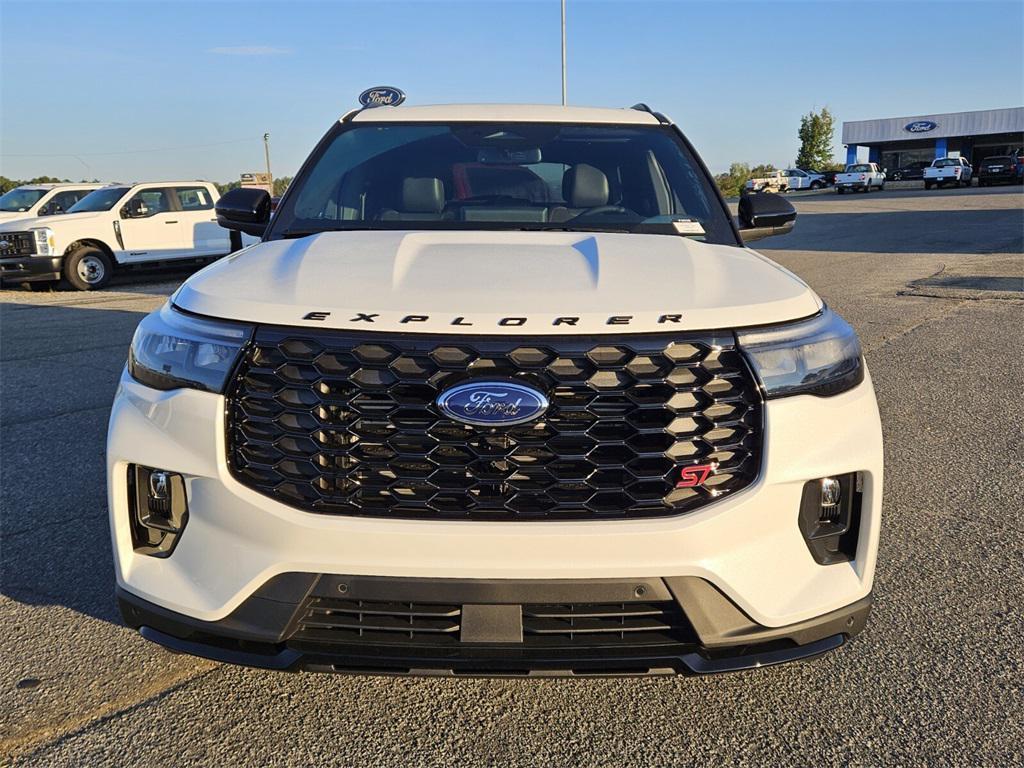 new 2025 Ford Explorer car, priced at $59,995