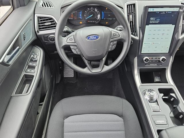 new 2024 Ford Edge car, priced at $32,000