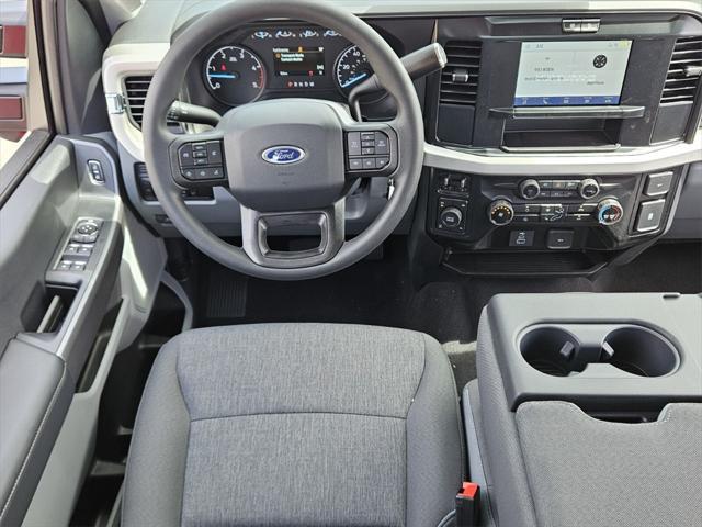 new 2025 Ford F-250 car