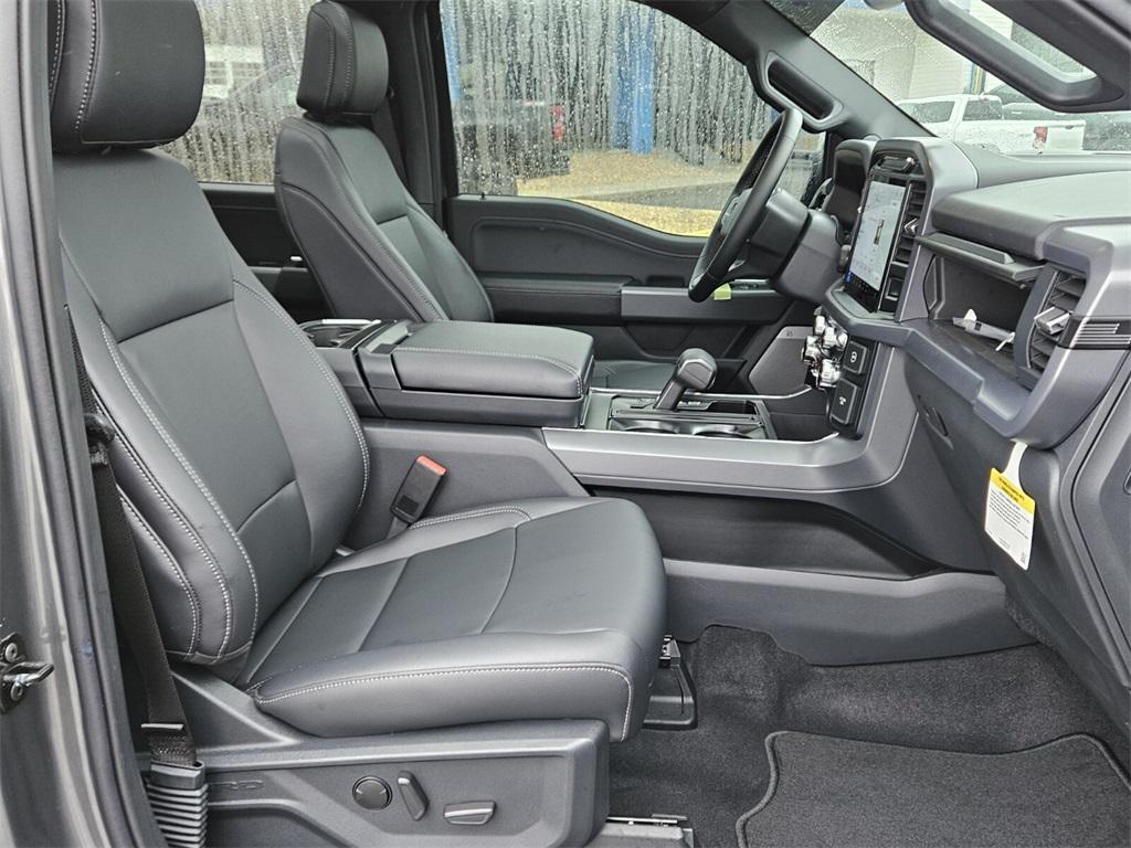 new 2025 Ford F-150 car, priced at $62,995