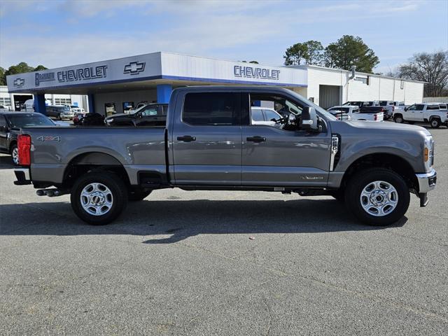 new 2025 Ford F-250 car, priced at $67,935