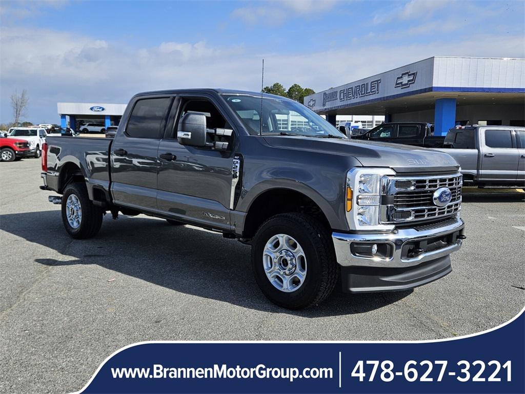 new 2025 Ford F-250 car, priced at $67,935