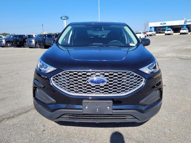 new 2024 Ford Edge car, priced at $31,400