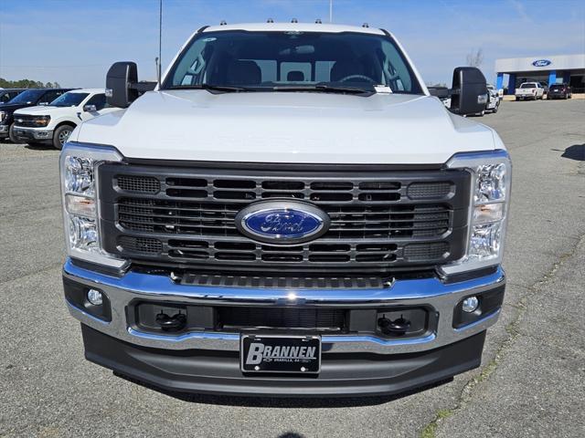 new 2025 Ford F-350 car, priced at $73,200