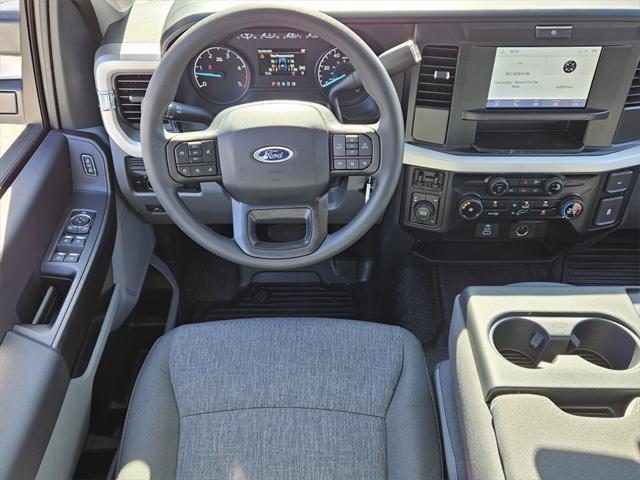 new 2025 Ford F-350 car, priced at $73,200
