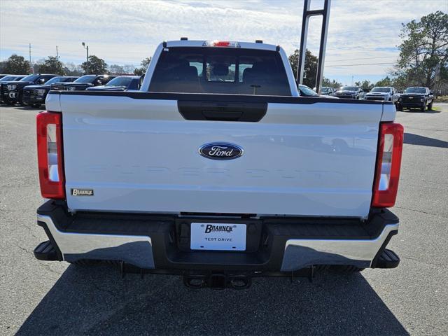 new 2025 Ford F-350 car, priced at $73,200