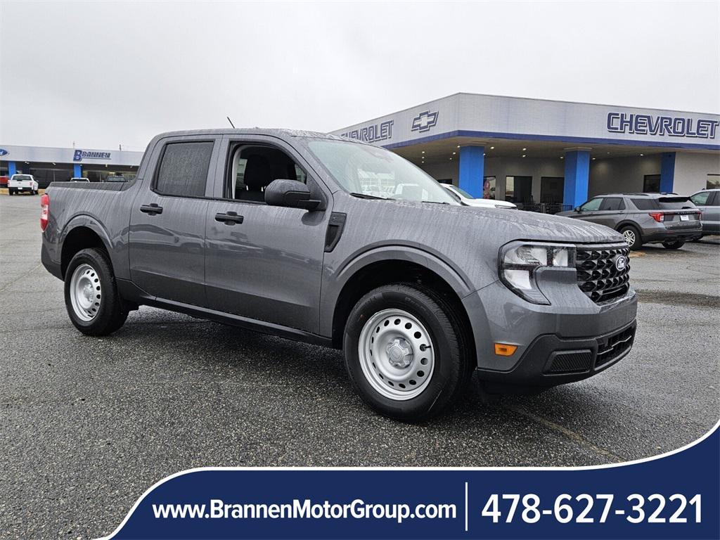 new 2025 Ford Maverick car, priced at $28,573