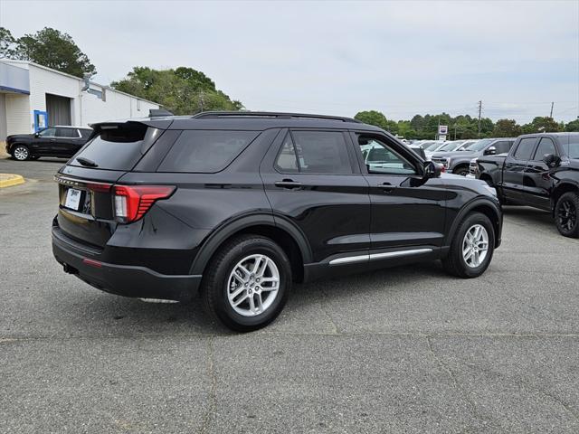 new 2025 Ford Explorer car, priced at $40,621