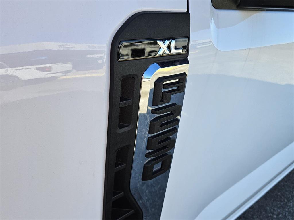 new 2024 Ford F-250 car, priced at $62,102