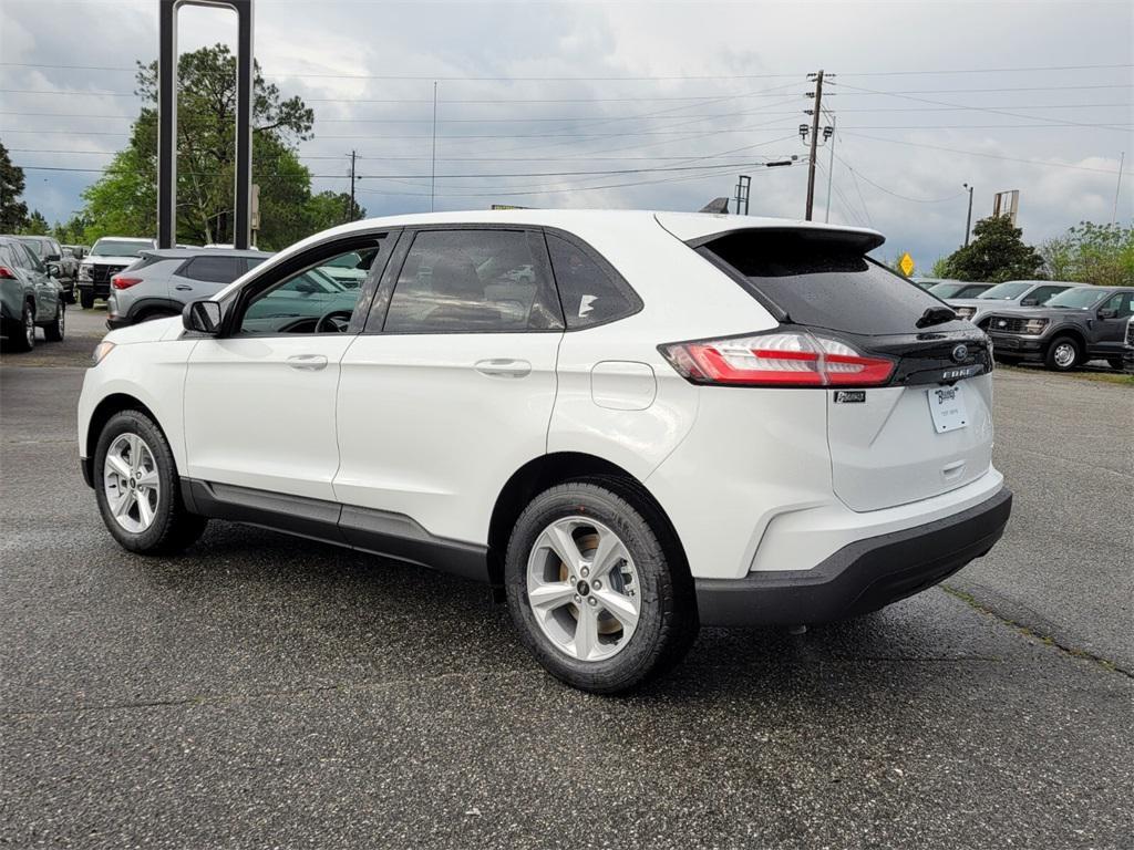 new 2024 Ford Edge car, priced at $31,400