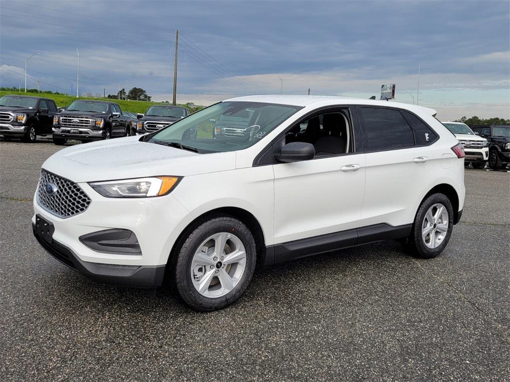 new 2024 Ford Edge car, priced at $31,400